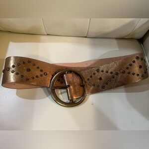 Gorgeous Metallic Gold wide leather belt w/moonstones or agate by Anotherline ✨!